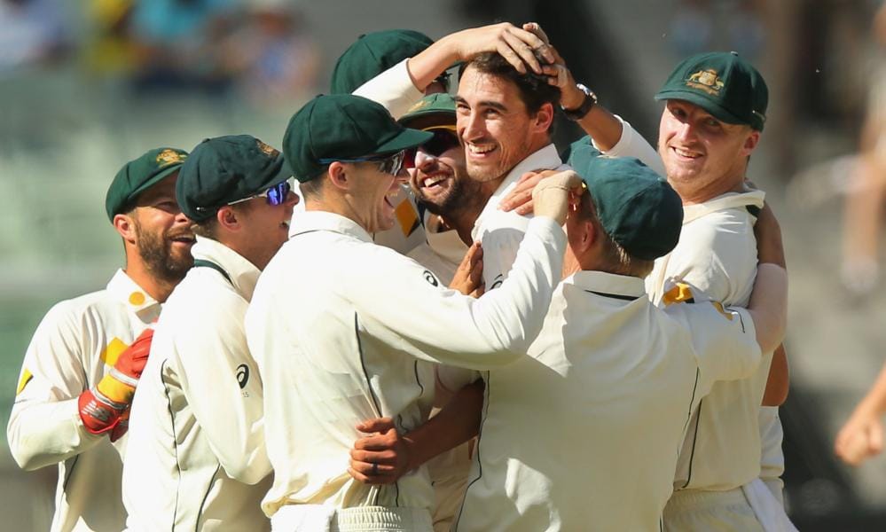 Mitchell Starc Takes Aim At R Ashwin's Helmet