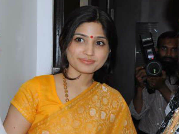 releation between dimple, aparna and yogi adityanath