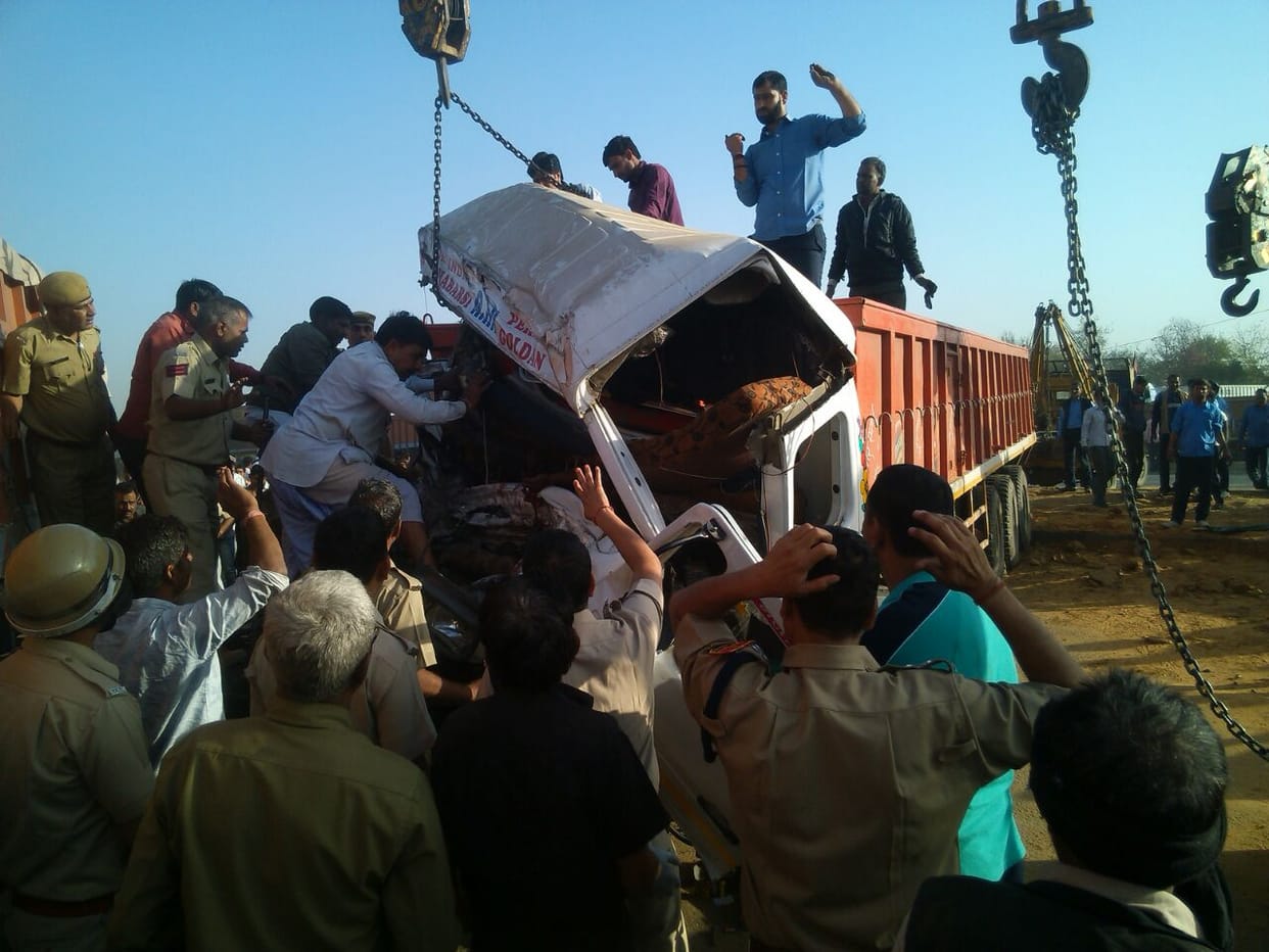 Accident of two trailers on National Highway, driver trapped in cabin