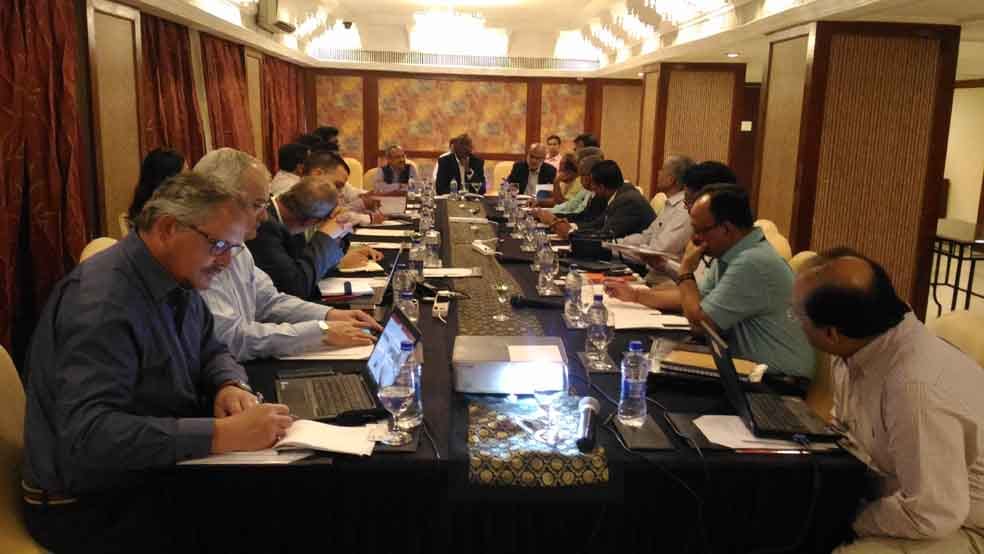 varanasi become fret village on the basis of europe