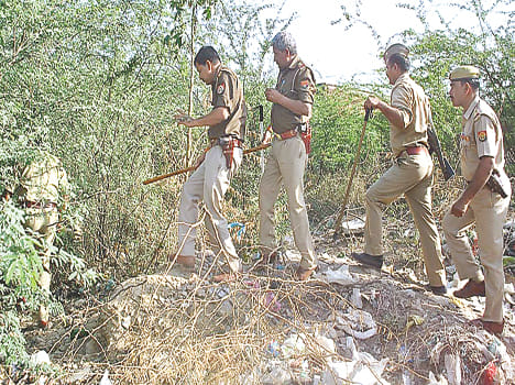 NIA raises two youths from Nawabganj