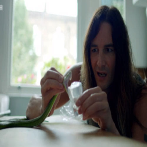 This guy take injection of snake venom last 30 years
