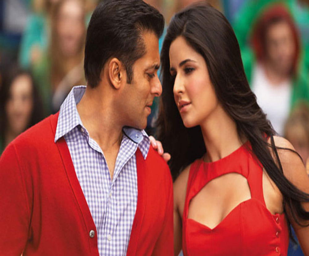 Iulia Vantur's fans unhappy with Salman-Katrina's closness, sending hate mails