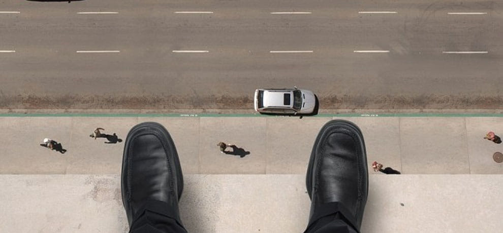 married boyfriend tried to commit suicide after he hears death of his girlfriend in mumbai