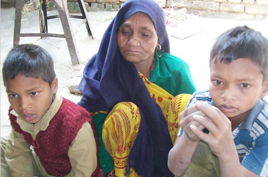Father-daughter's death in road accident, one injured