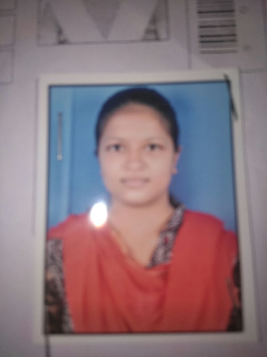 in jaipur a girl Student has done suicide at maharai College's Anibesent Hostel