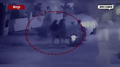Bike-borne miscreants molest girl in public at Bengaluru 