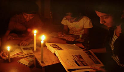 not getting 10 hours power in this village in yogi goverment
