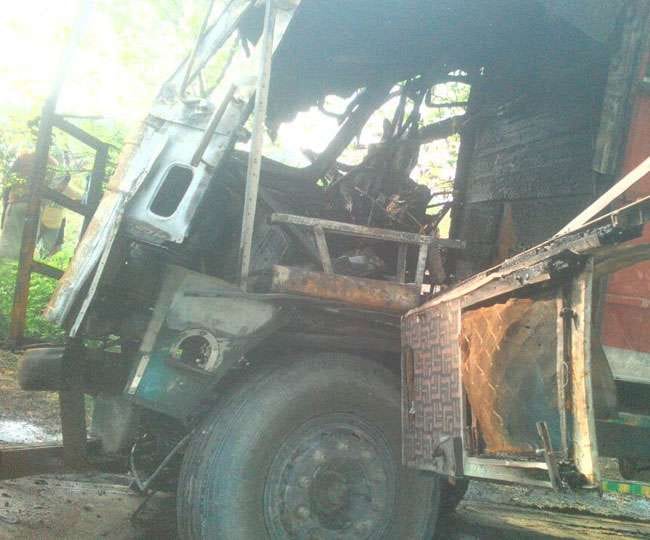 huge fire in trucks after collision, both drivers burnt alive at ladwa yamunanagar road 