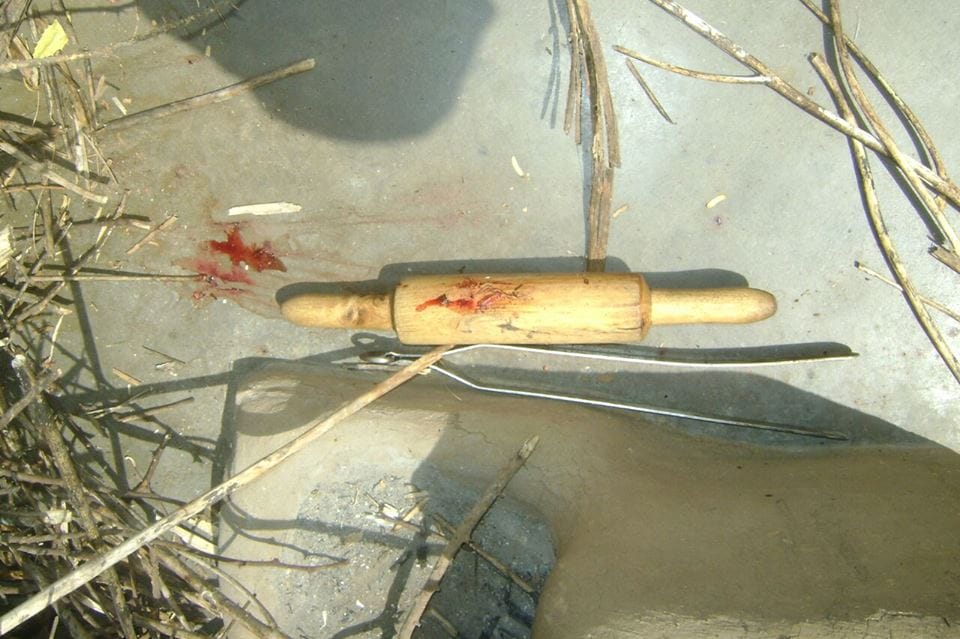 man killed wife and 3 childrens and jumped in well at haryana village