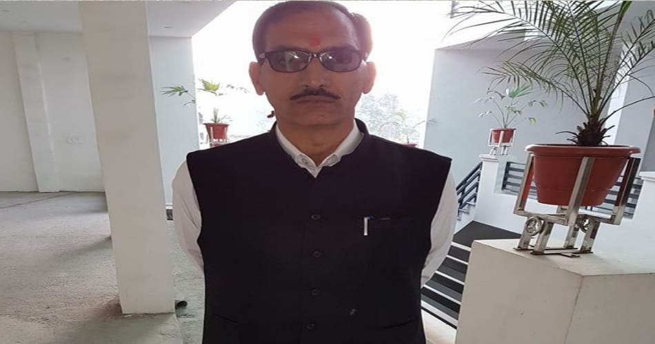 Mla say no to salary and government vehicle in punjab
