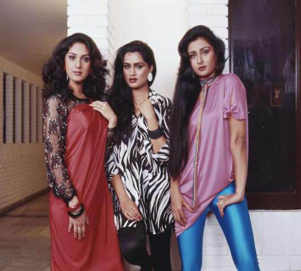 Happy Birthday Padmini Kolhapure Know About Her Love Affair Relation With Poonam Dhillon