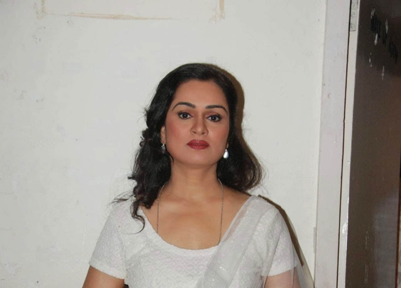 Padmini Kolhapure Birthday Special Untold Facts about prem rog actress