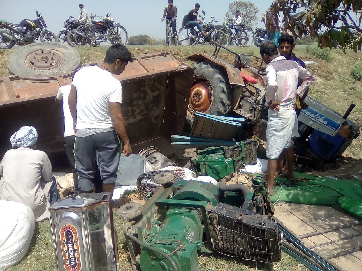 Three die in two accidents