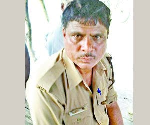 During the check, the zipper chillies in the eyes of the soldier