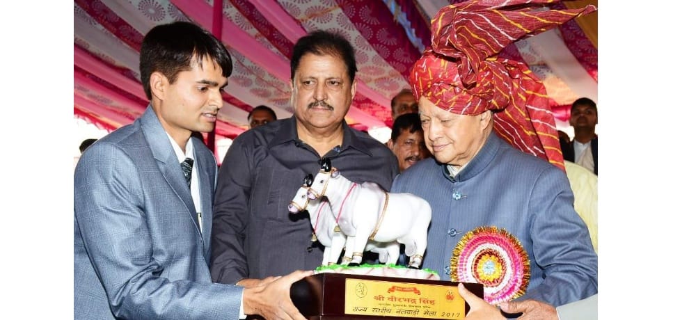 Himachal will also restrict the use of red blue beacons atop vehicles: Virbhadra singh