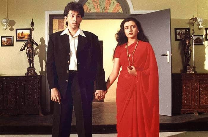 Amjad Khan's son Shadaab Khan debuted with Rani Mukerji, disappeared from films, turned author
