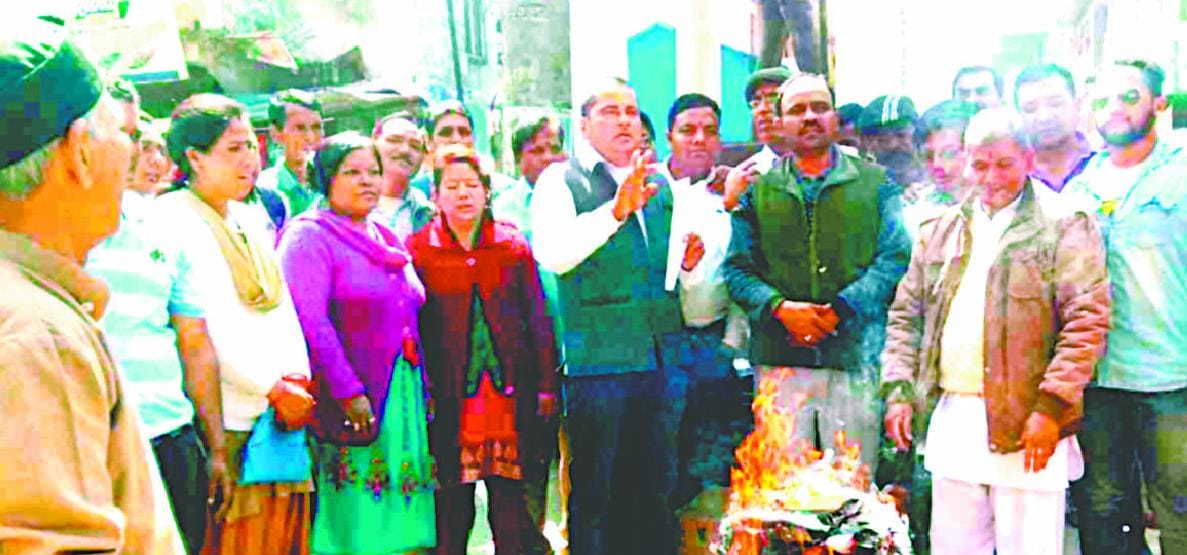 Demonstrators demonstrate against Dalits in Dharchula