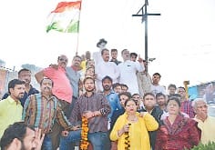 shahidi diwas par krantikarion ko naman