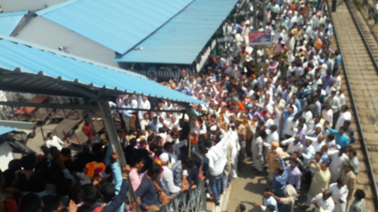 Minister of State for Independent Charge, Suresh Rana-Dharam Singh, made a grand welcome in Kairana