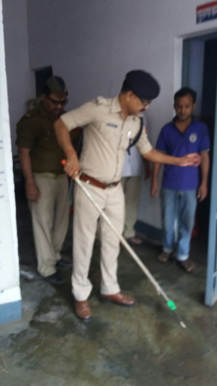 Including DM B Chandrakala, IG, DIG cleaning the style, see photos