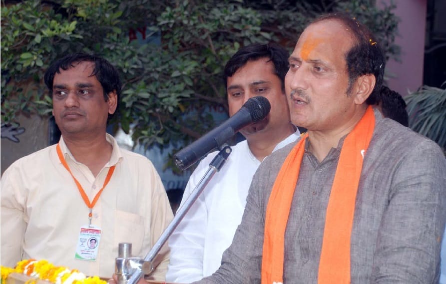 Minister of State for Independent Charge, Suresh Rana-Dharam Singh, made a grand welcome in Kairana