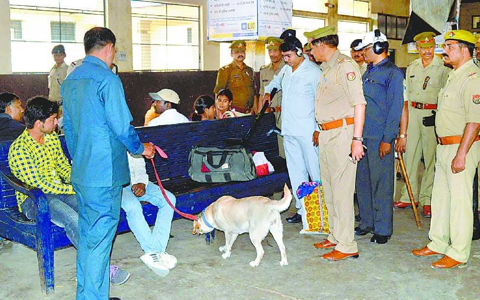Lucknow Special Team Checking Station