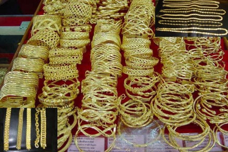 Burglars absconding, steal 60 kg of gold, police have no clue