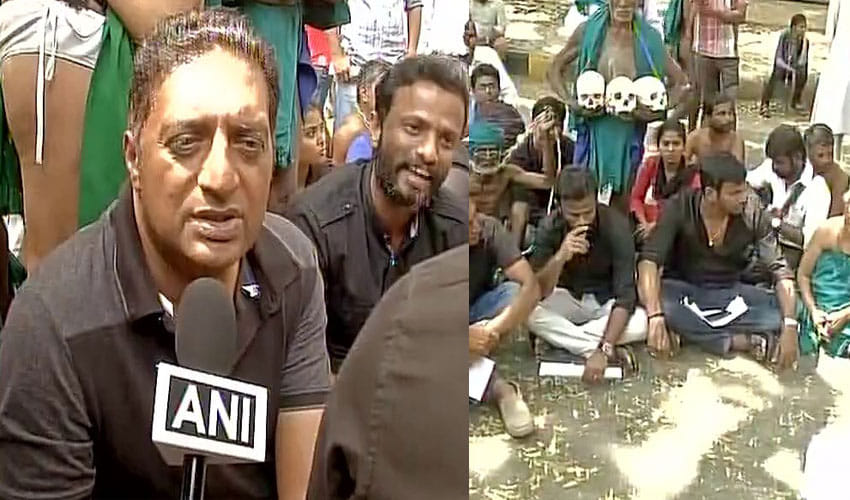 Prakash Raj & Vishal Supports Tamil Nadu Farmers On Jantar Mantar In Delhi