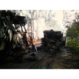road accident, two drivers burn, truck damage, accident, kurukshetra