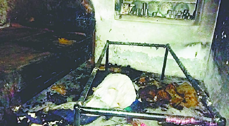 Three children Scorching in the fire, one dies in saharanpur