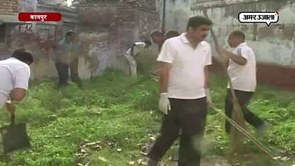 SWACHHTA ABHIYAN BEING FOLLWED BY UP POLICE IN KANPUR