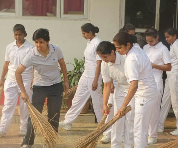  cleanliness by lucknow SSP manzil Saini.
