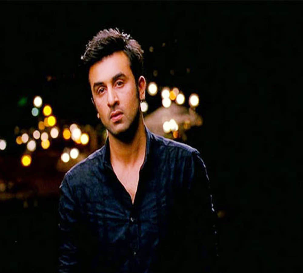 Not Mahira Khan But Ranbir Kapoor Was In London To Meet This Mystery Women
