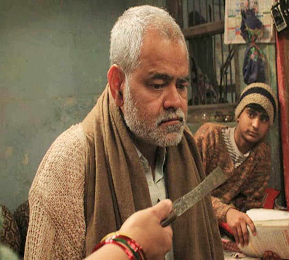 actor Sanjay Mishra worked in a dhaba, selling omelettes, before signed All The Best