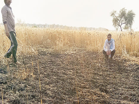 Drop wire in the field, harvest the crop