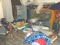 pracharya ke ghar laakhon ki chori