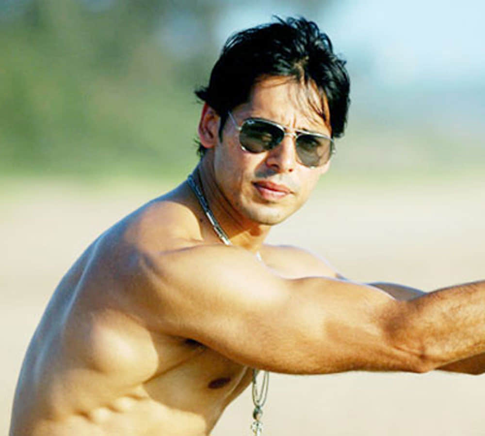 dino morea diappear from bollywood now doing business