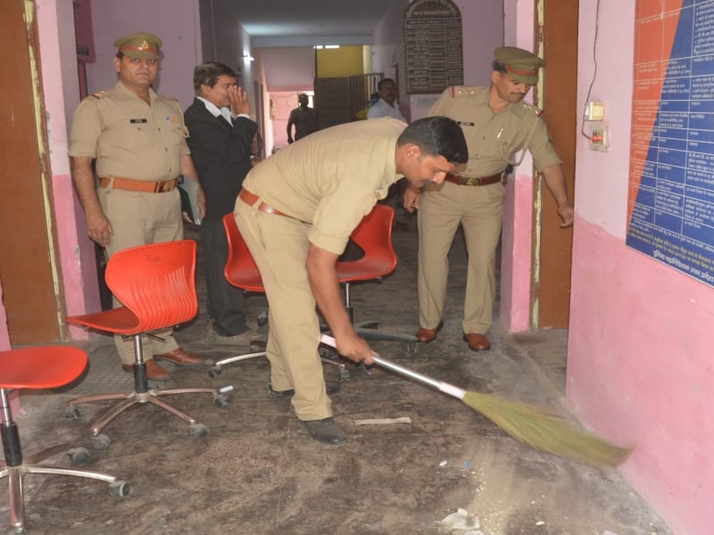 cleanliness in police station of mathura