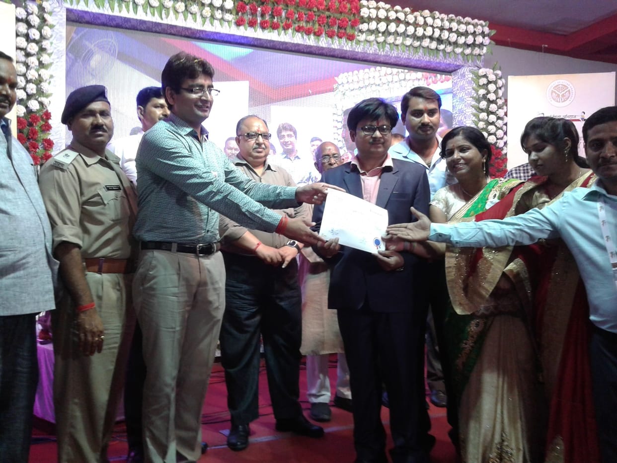 Teacher, Principal awarded for outstanding work