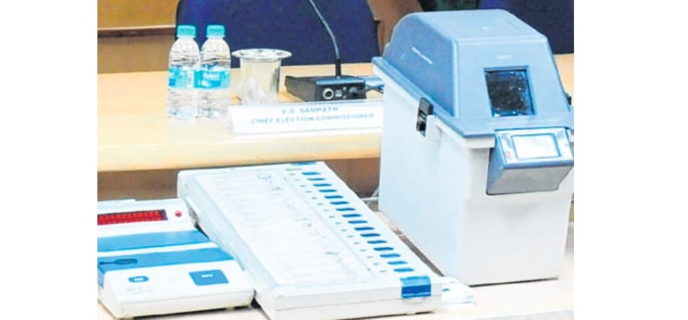 counting of votes will be done at all centers at same time in Himachal