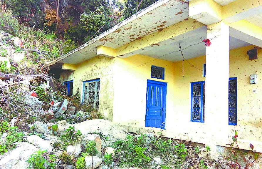 Corporation will regularize houses on government land