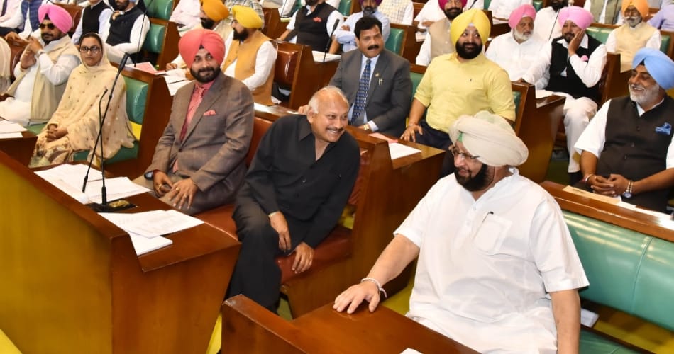 Navjot singh sidhu First day in Punjab Assembly