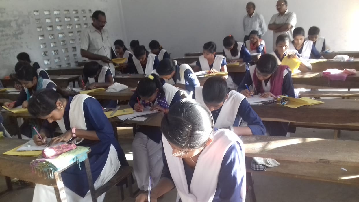 Collective copy caught in Saidpur