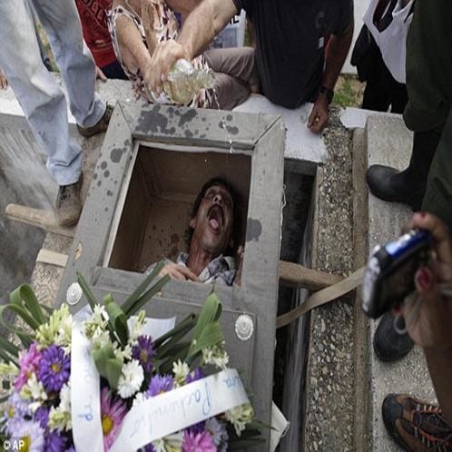 in cuba people burries alive humans