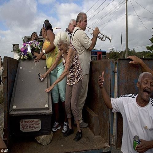 in cuba people burries alive humans