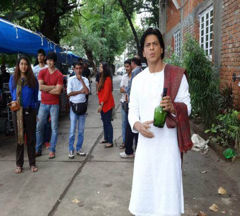 Shah Rukh used to drink for Devdas role while shooting, unknown facts