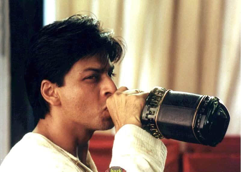 Shah Rukh used to drink for Devdas role while shooting, unknown facts