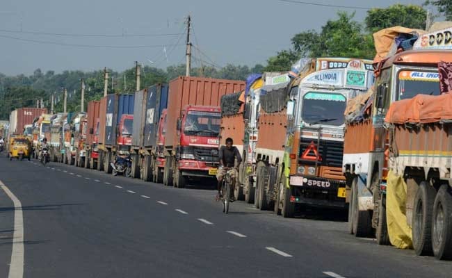Pakistan stops Indian soyabean, amritsar news