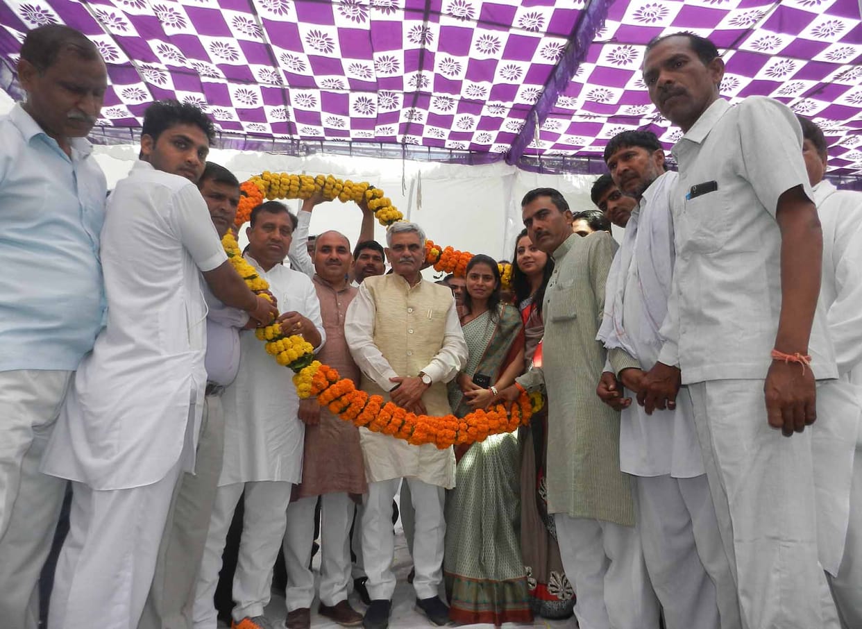 self do not little, small furniture cards burn gas, today i am minister